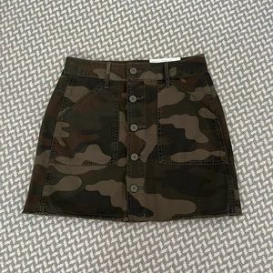NWT American Eagle Hi-Rise A-Line Skirt Camo 0